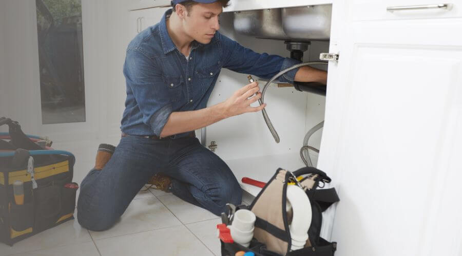 Professional same day plumber in Strawn, TX